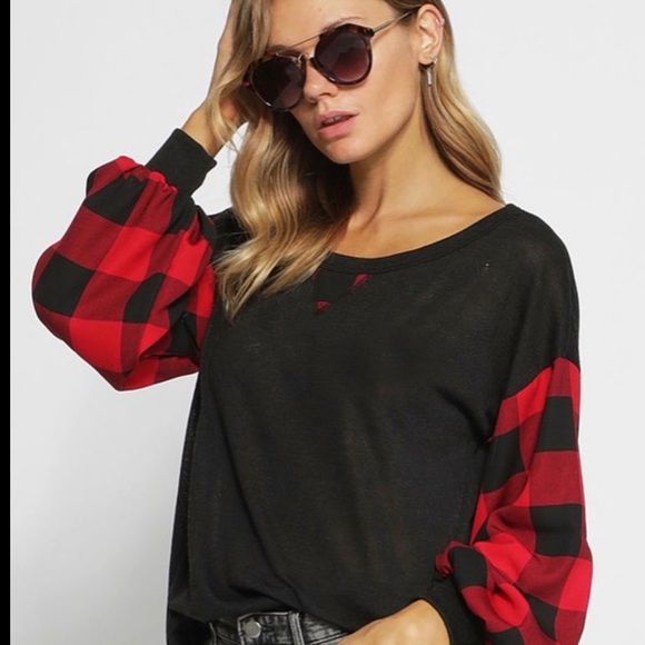 Black and Red Plaid Checkered Top - Picture 3 of 4